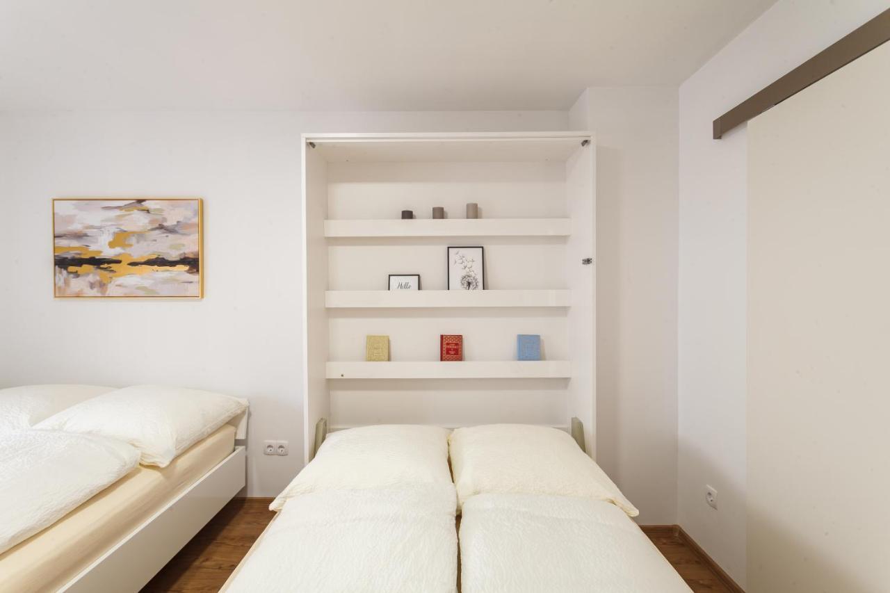 Design Apartment / 2 Room / Central / Contactless Check-In Hannover Bagian luar foto