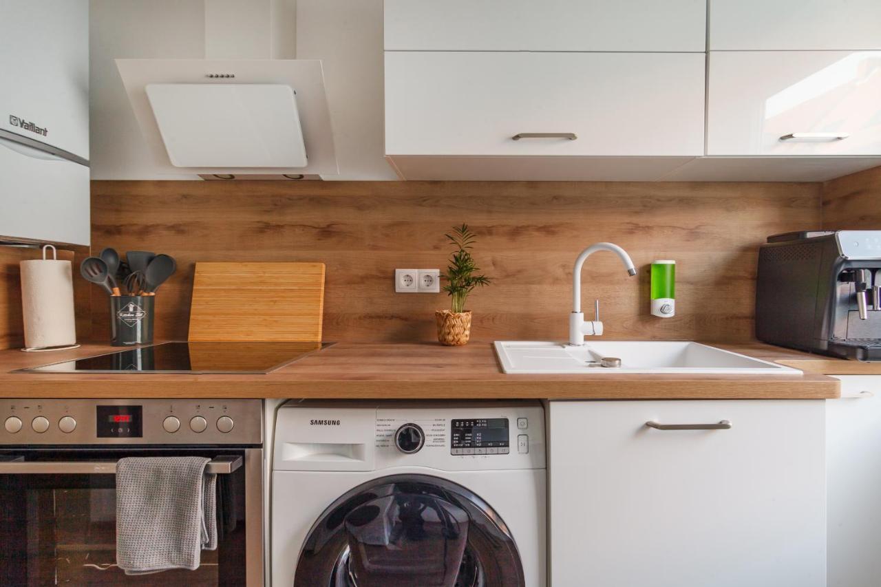 Design Apartment / 2 Room / Central / Contactless Check-In Hannover Bagian luar foto