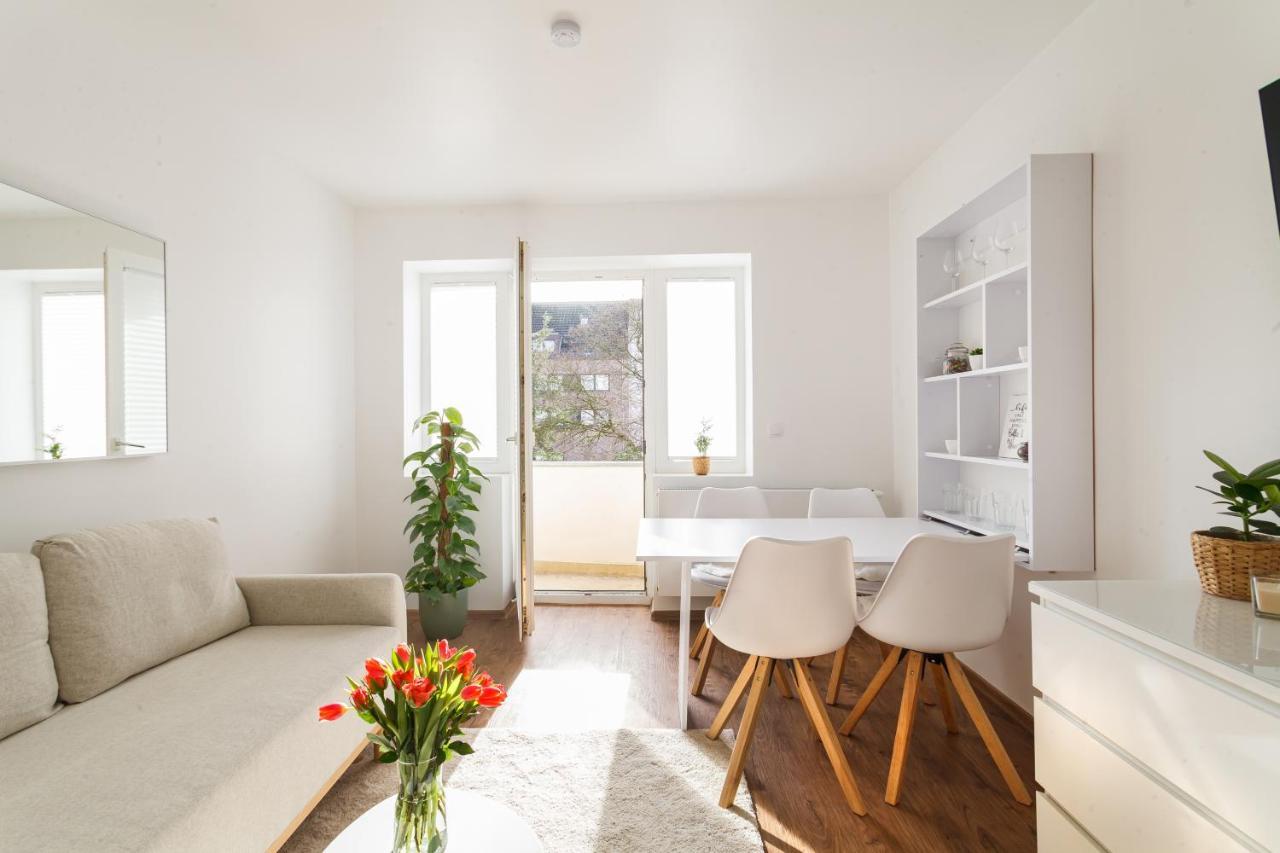 Design Apartment / 2 Room / Central / Contactless Check-In Hannover Bagian luar foto