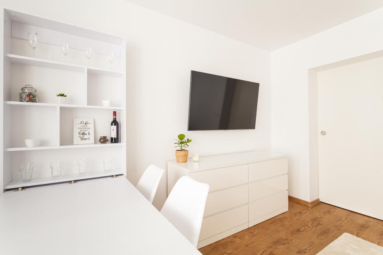 Design Apartment / 2 Room / Central / Contactless Check-In Hannover Bagian luar foto