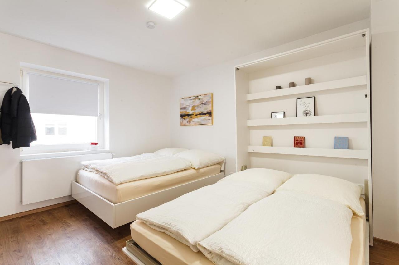 Design Apartment / 2 Room / Central / Contactless Check-In Hannover Bagian luar foto