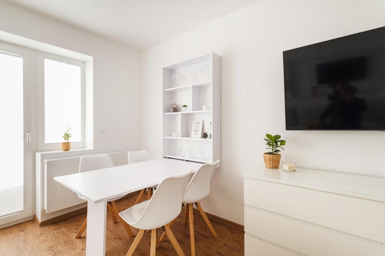 Design Apartment / 2 Room / Central / Contactless Check-In Hannover Bagian luar foto